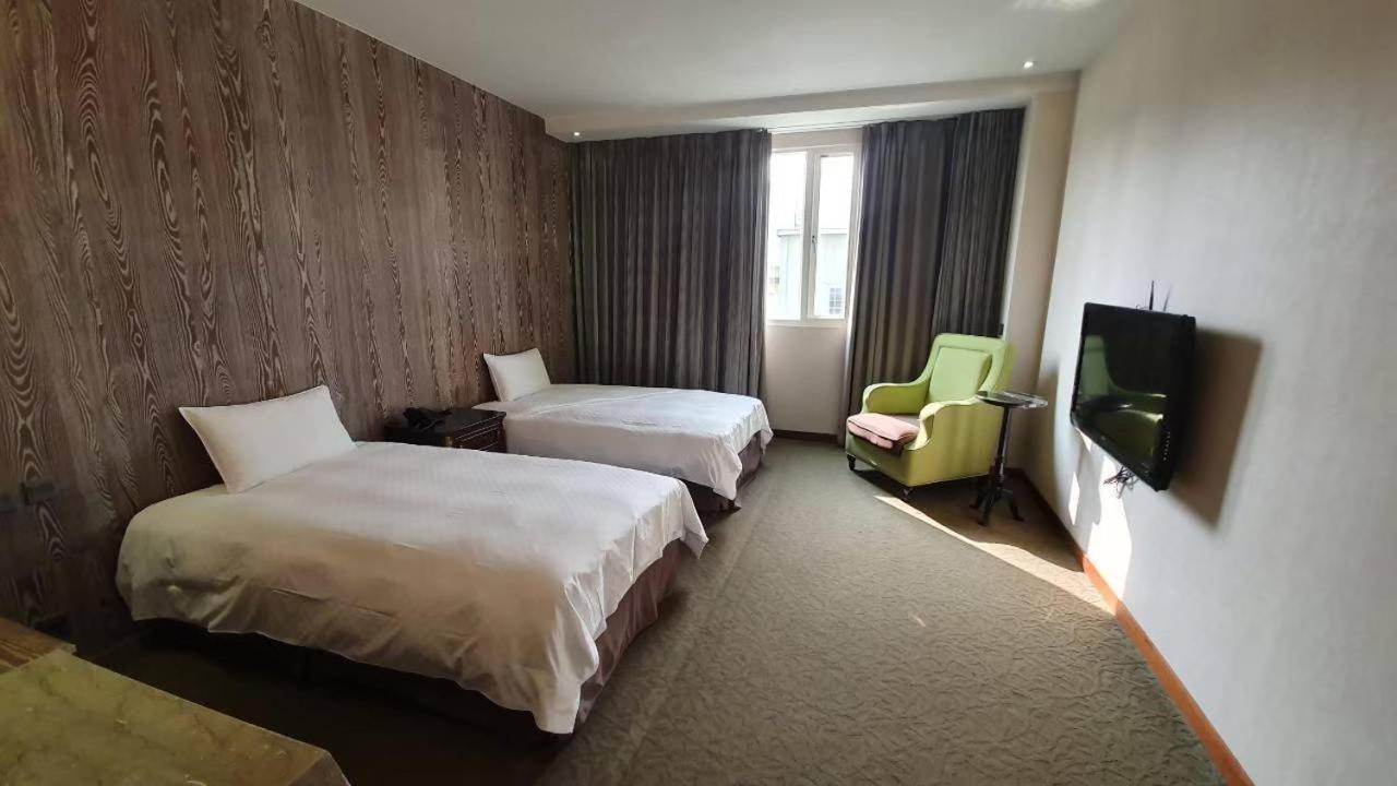 Chia Shih Pao Hotel Taibao Exterior foto
