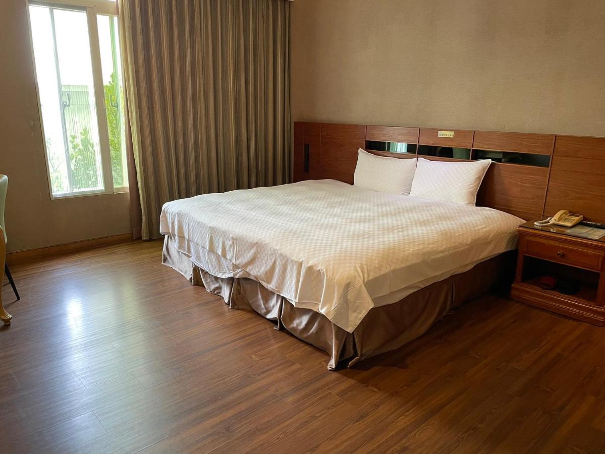 Chia Shih Pao Hotel Taibao Exterior foto