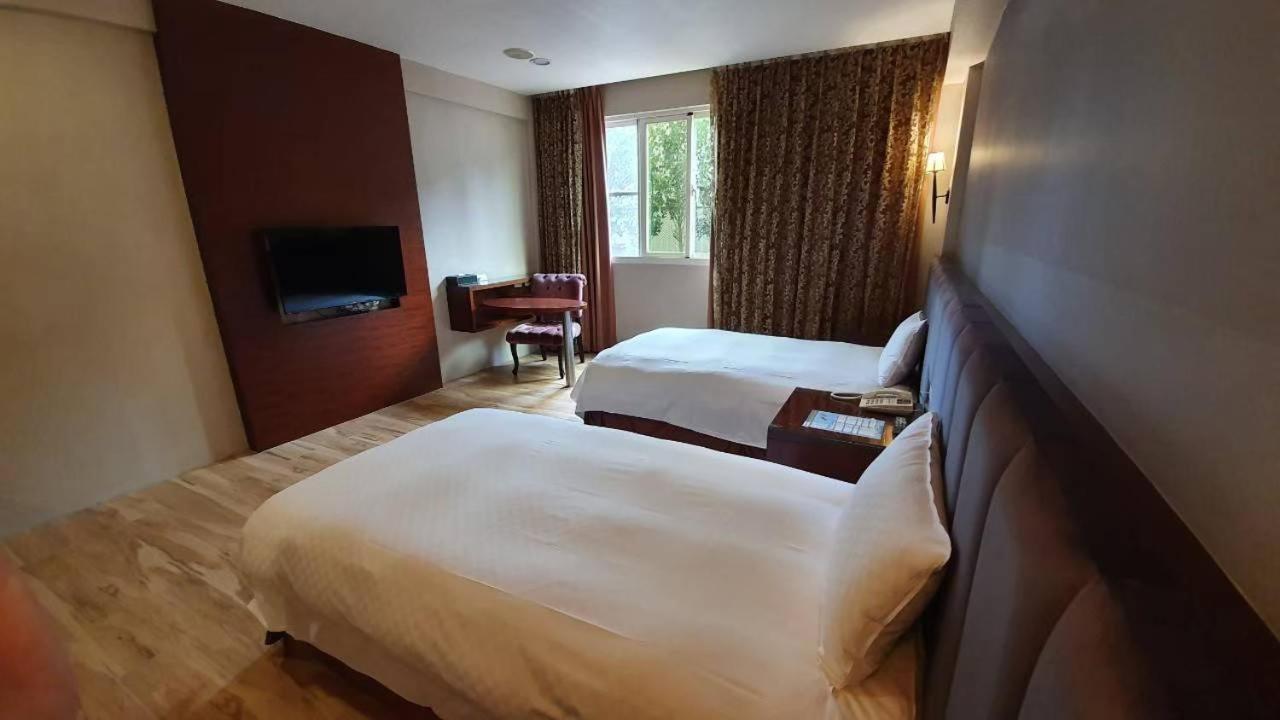 Chia Shih Pao Hotel Taibao Exterior foto